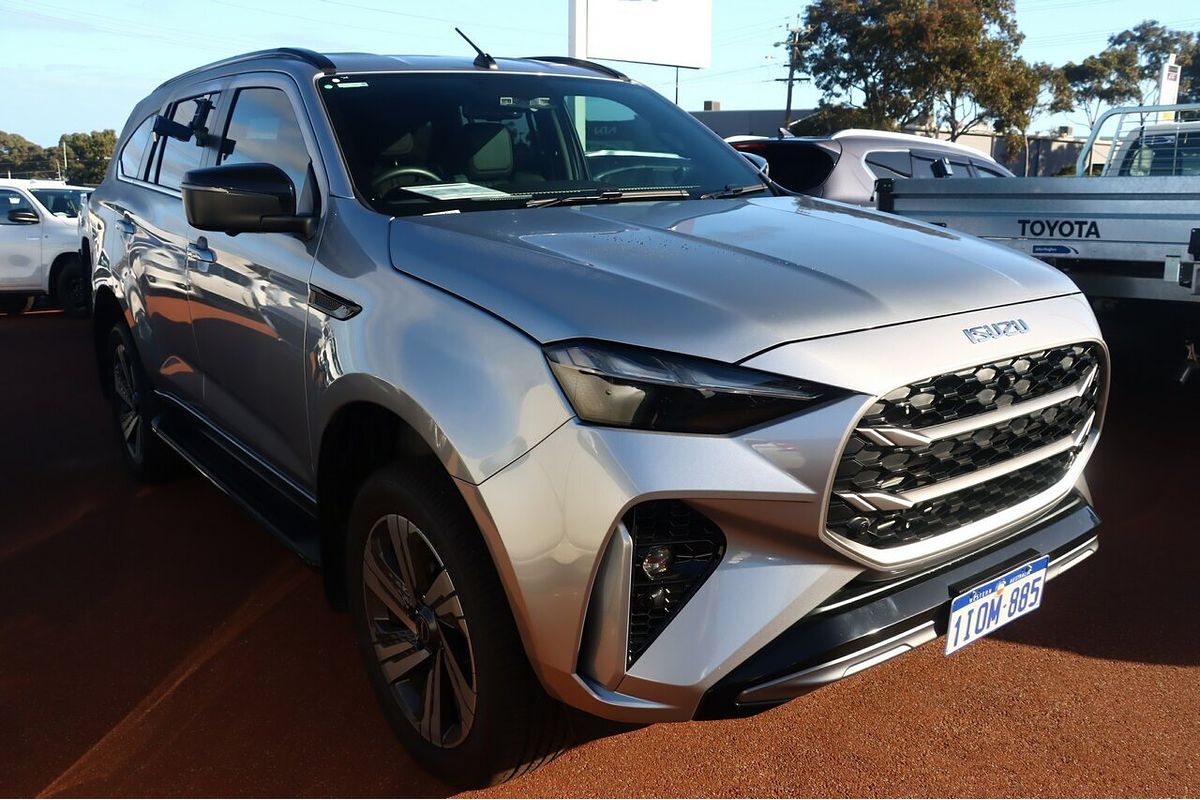 2025 Isuzu MU-X LS-T