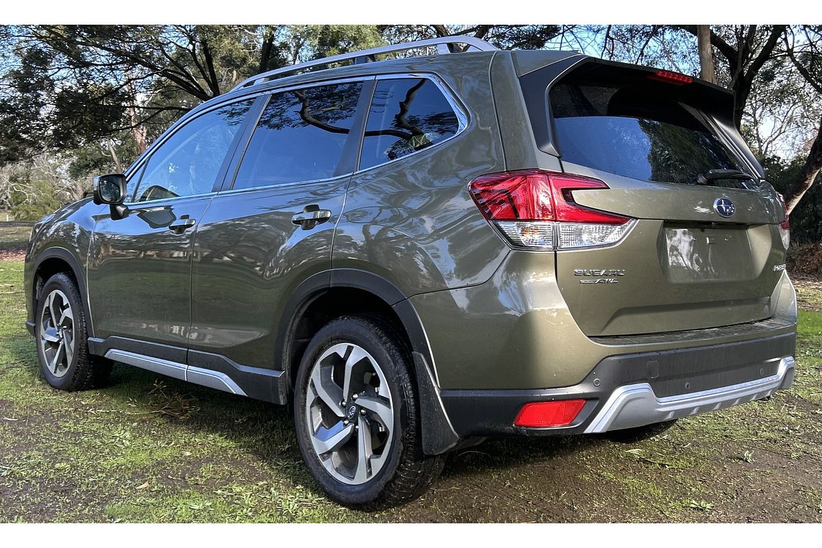 2023 Subaru Forester 2.5i-S S5