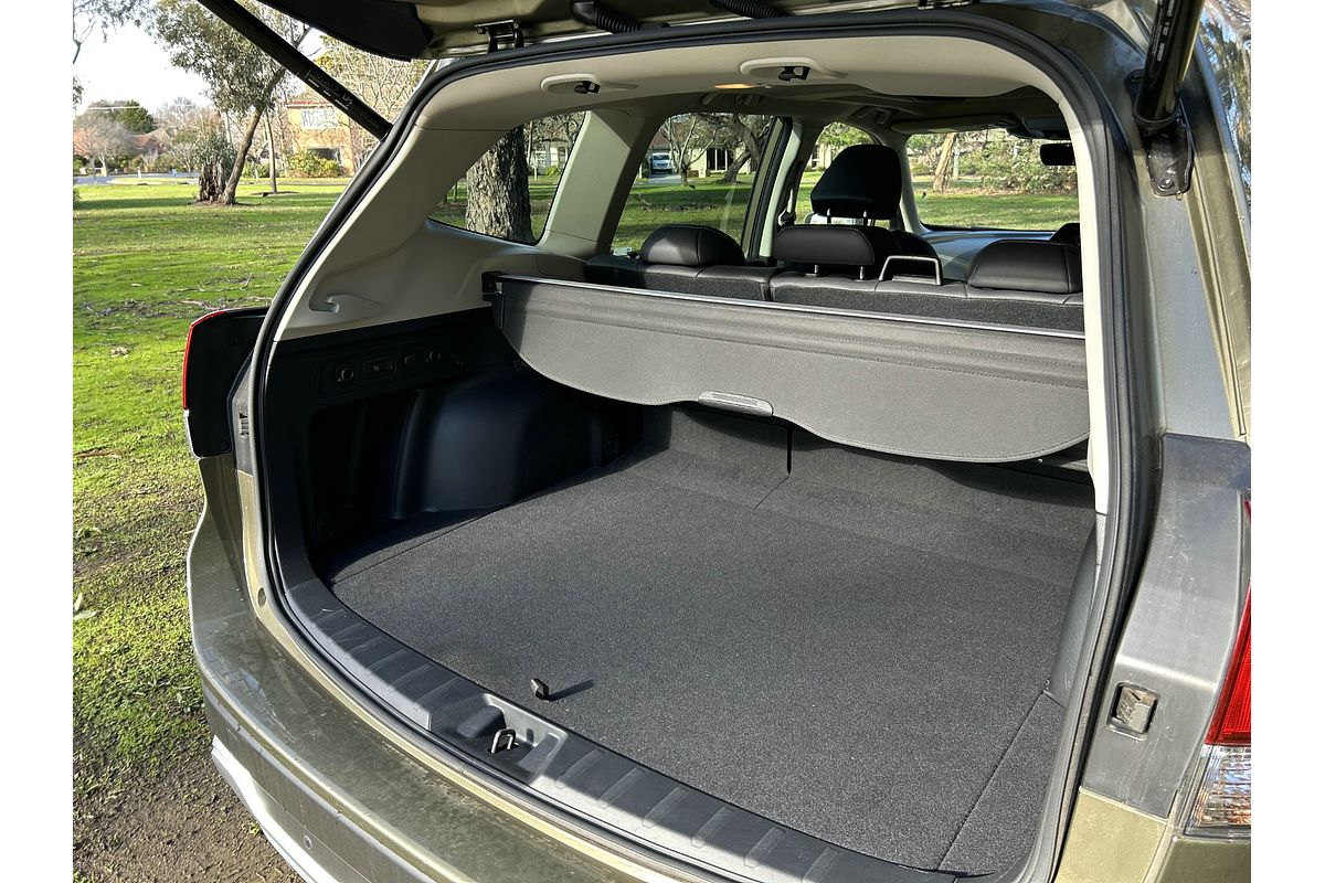 2023 Subaru Forester 2.5i-S S5