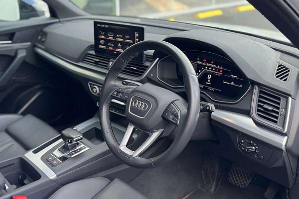 2023 Audi Q5 45 TFSI Sport FY