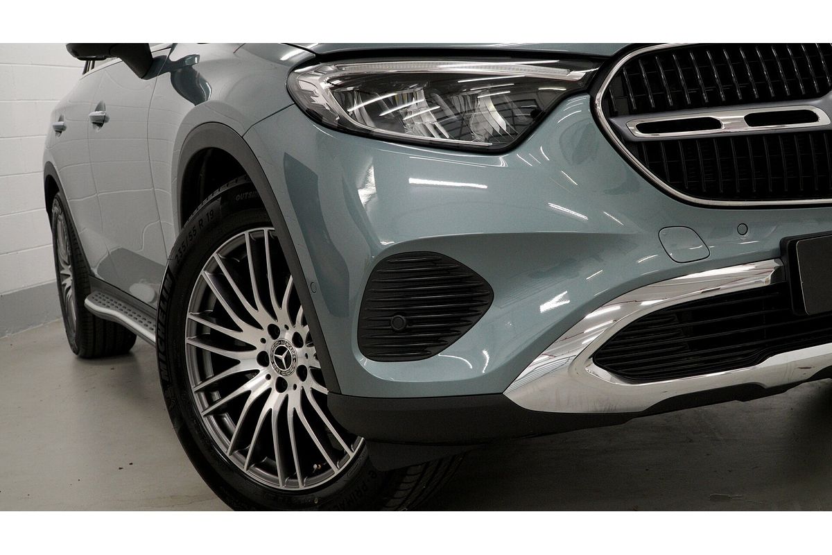 2025 Mercedes-Benz GLC-Class GLC200 X254