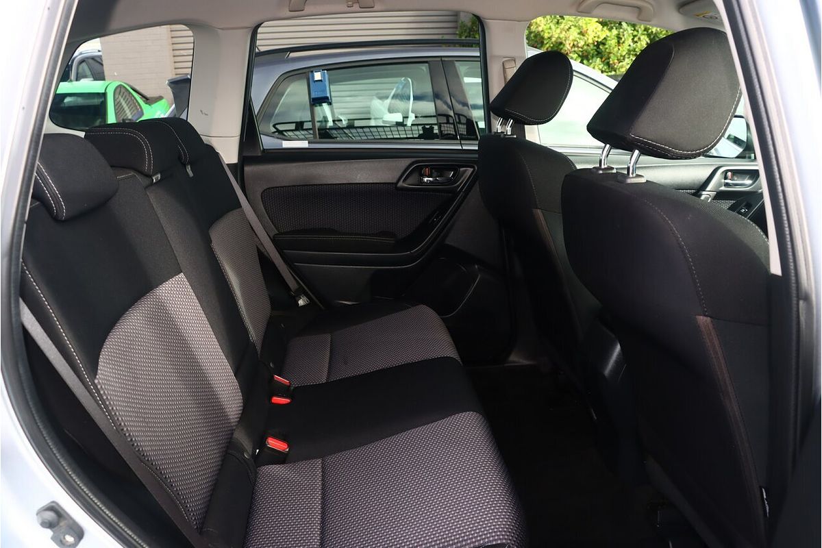 2016 Subaru Forester 2.5i-L S4