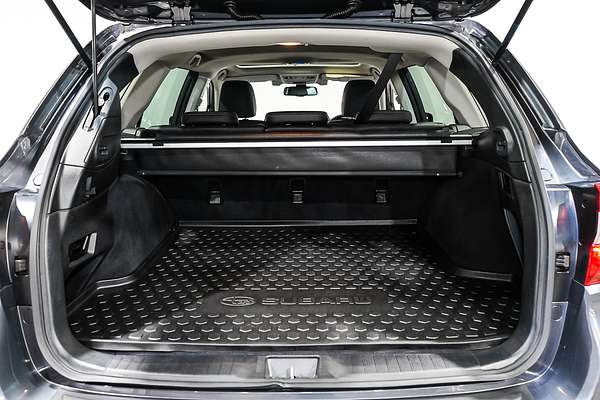 2020 Subaru Outback 2.5i Premium 5GEN