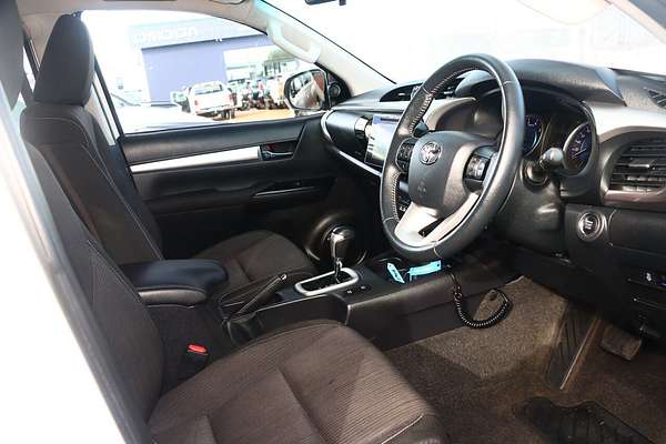 2019 Toyota Hilux SR5 GUN126R 4X4