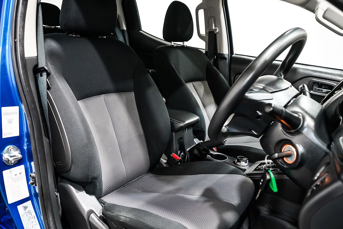 2022 Mitsubishi Triton GLX+ MR 4X4