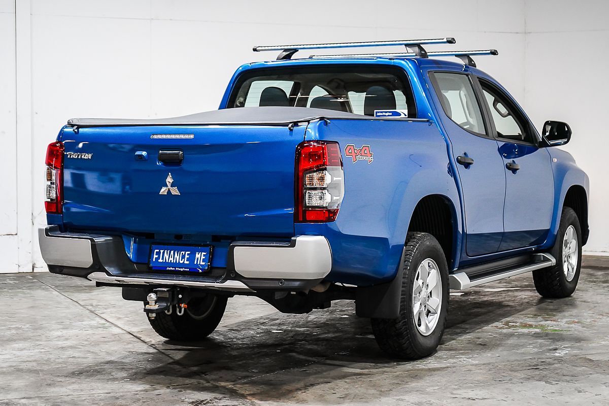 2022 Mitsubishi Triton GLX+ MR 4X4
