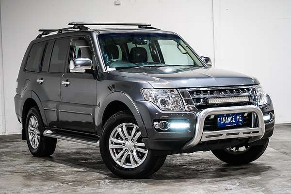 2019 Mitsubishi Pajero Exceed NX