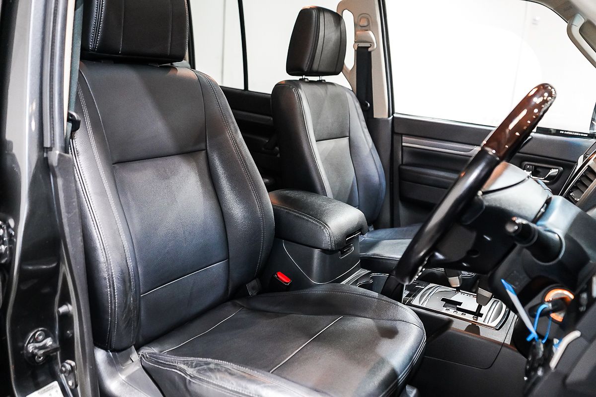 2019 Mitsubishi Pajero Exceed NX