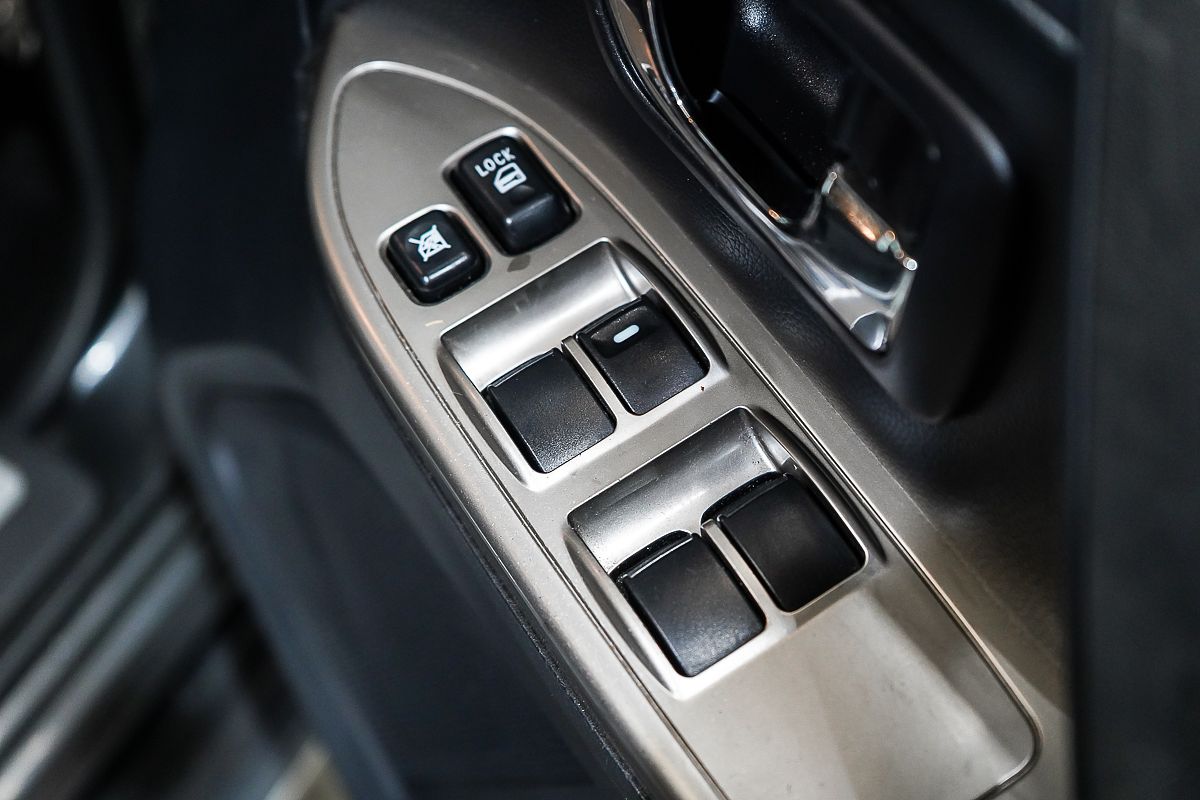 2019 Mitsubishi Pajero Exceed NX