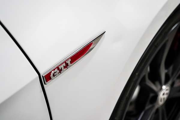 2020 Volkswagen Golf GTI TCR 7.5
