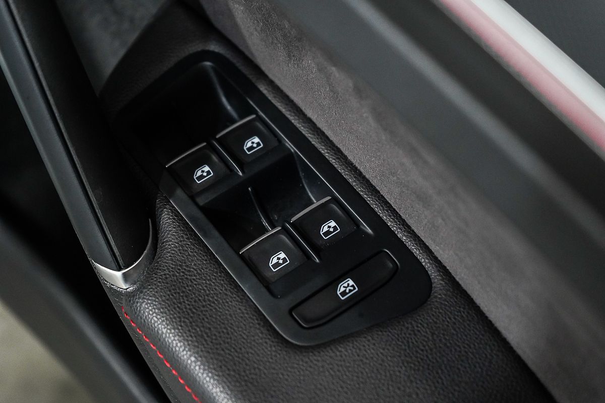 2020 Volkswagen Golf GTI TCR 7.5