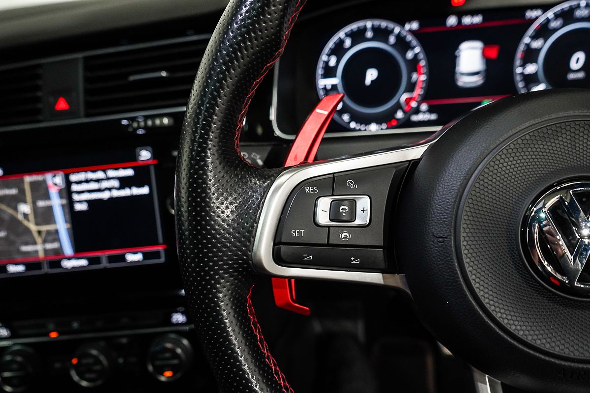 2020 Volkswagen Golf GTI TCR 7.5
