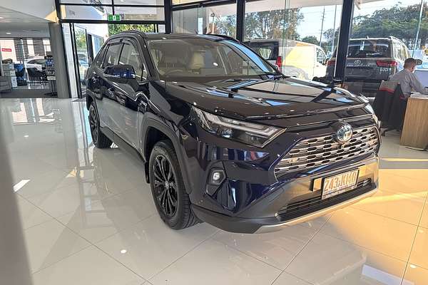 2024 Toyota RAV4 Cruiser AXAH52R
