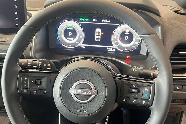 2025 Nissan QASHQAI N-DESIGN e-POWER J12