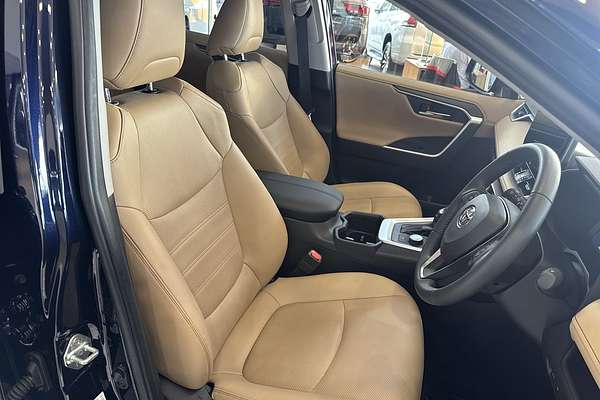 2024 Toyota RAV4 Cruiser AXAH52R