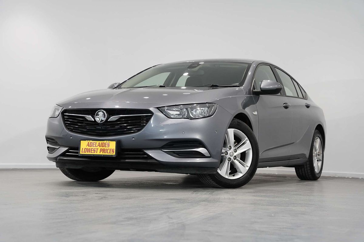 2020 Holden Commodore LT ZB