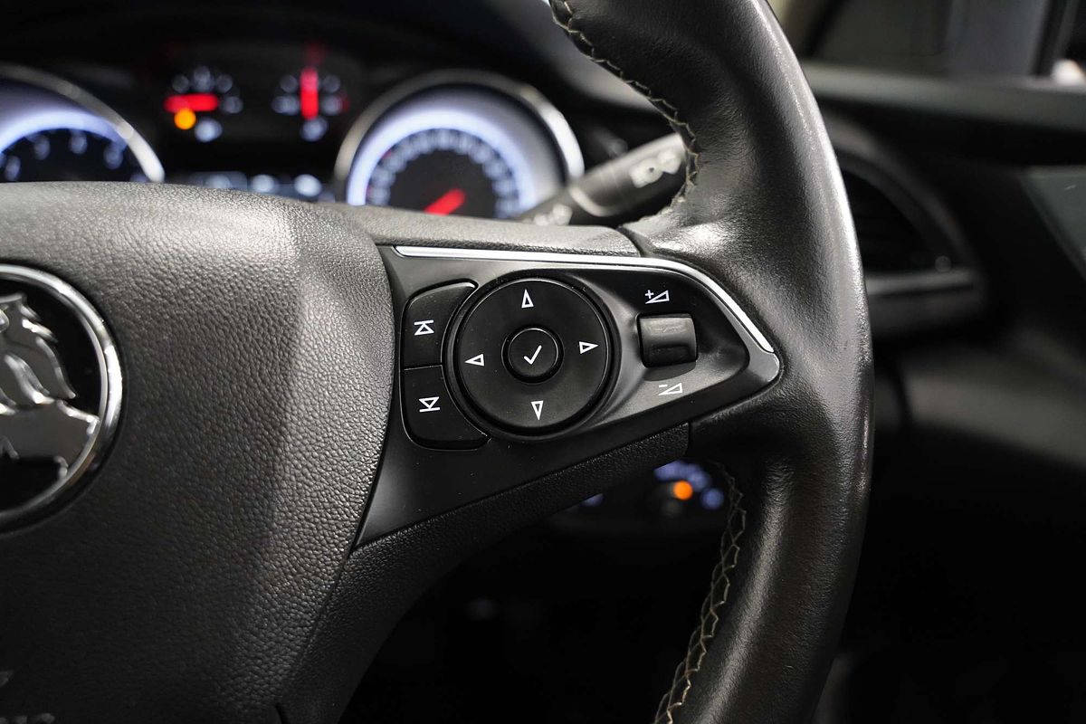 2020 Holden Commodore LT ZB