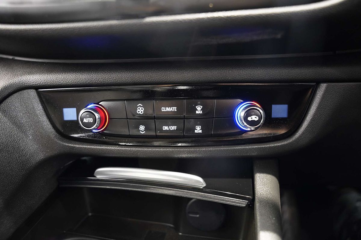 2020 Holden Commodore LT ZB