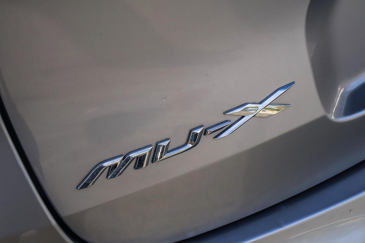 2024 Isuzu MU-X LS-U