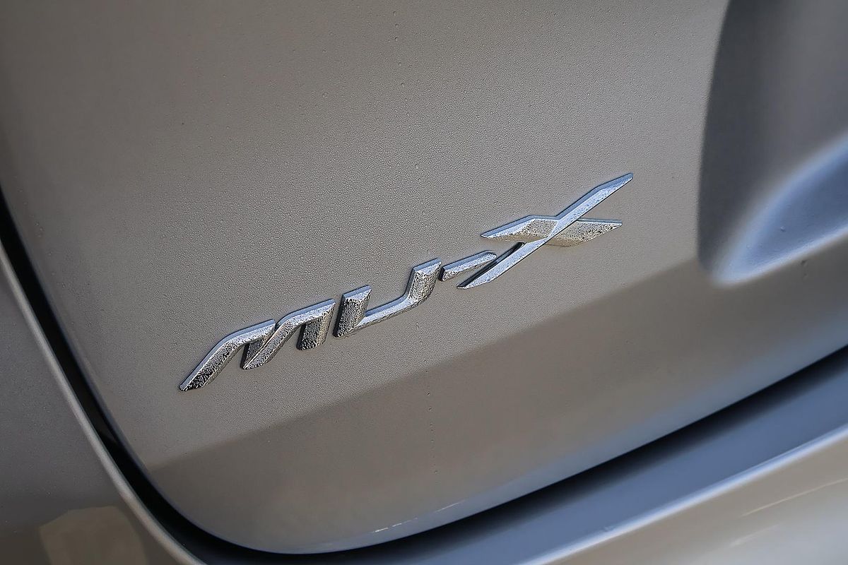 2025 Isuzu MU-X LS-M