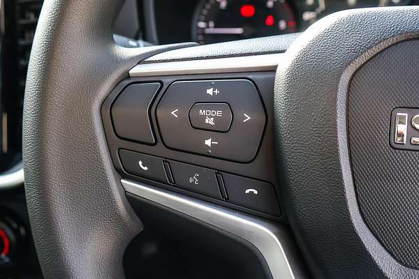 2025 Isuzu MU-X LS-M