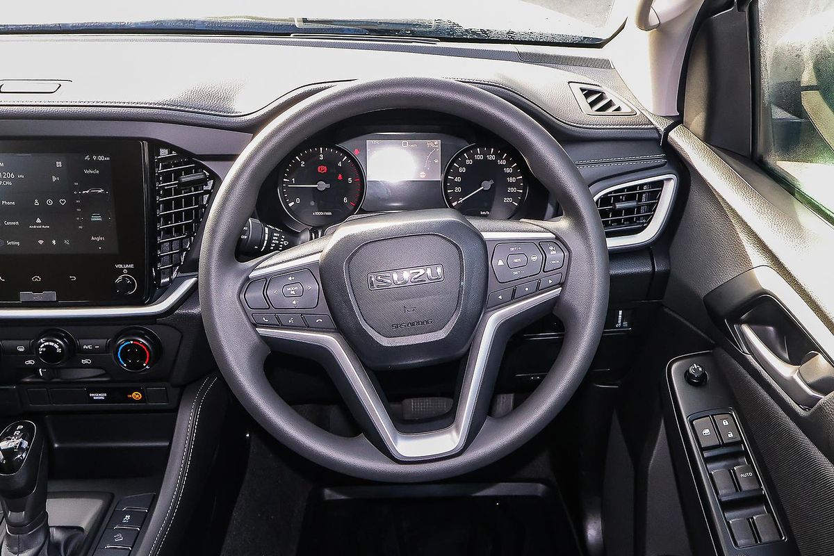 2025 Isuzu MU-X LS-M