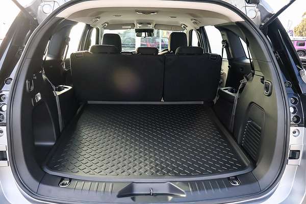 2025 Isuzu MU-X LS-M