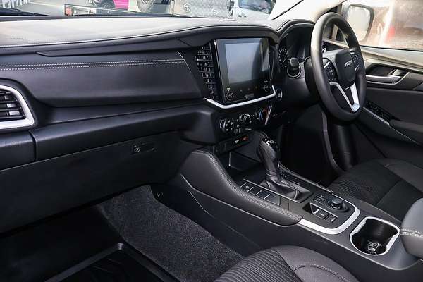 2025 Isuzu MU-X LS-M