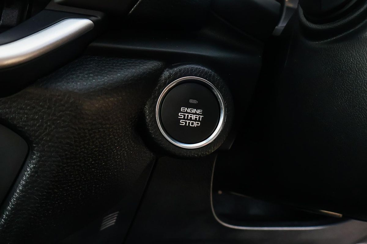 2025 Isuzu MU-X LS-M