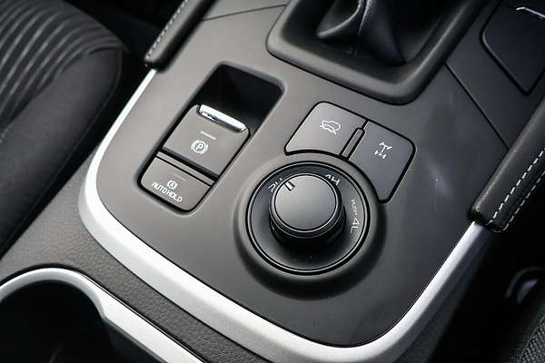 2025 Isuzu MU-X LS-M
