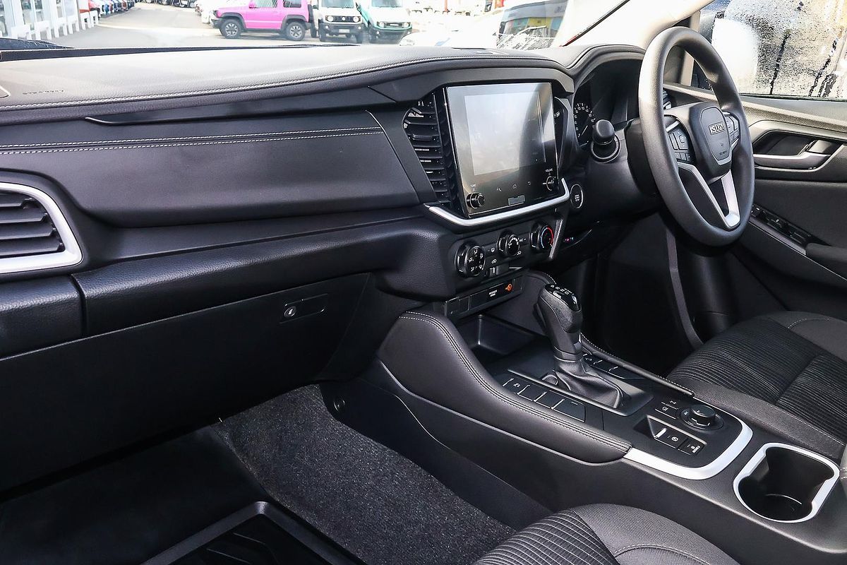 2025 Isuzu MU-X LS-M