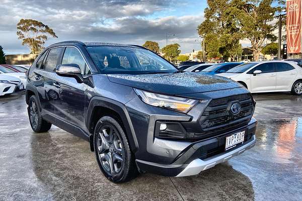2022 Toyota RAV4 Edge AXAH54R