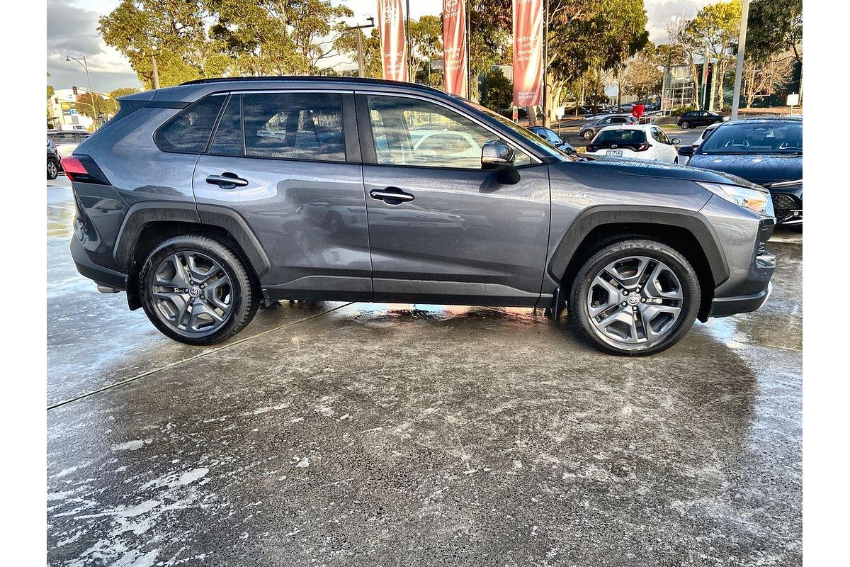 2022 Toyota RAV4 Edge AXAH54R
