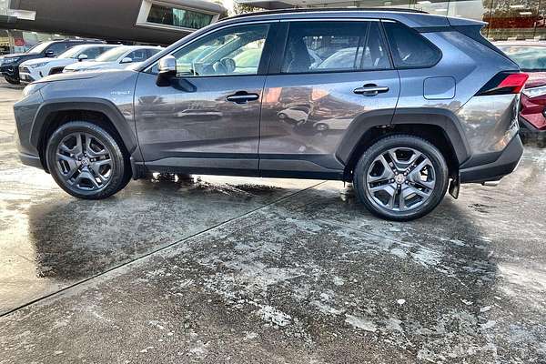2022 Toyota RAV4 Edge AXAH54R