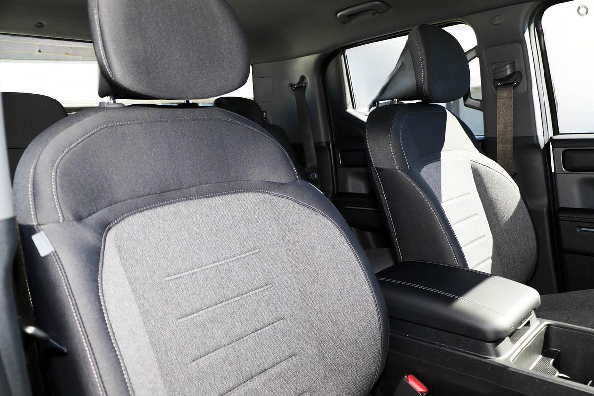 2025 Kia Tasman SX TK 4X4
