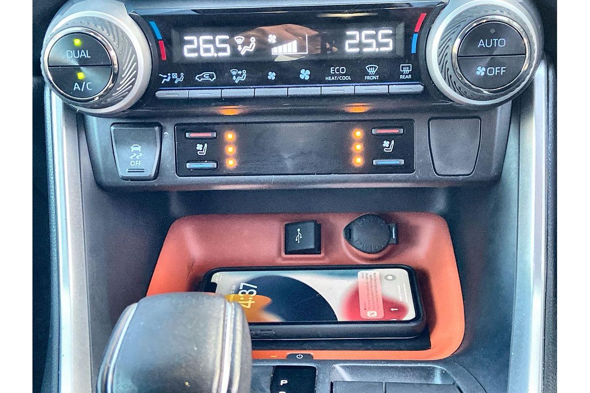 2022 Toyota RAV4 Edge AXAH54R