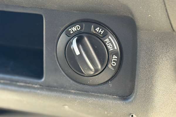 2012 Nissan Navara RX D40 Series 6 4X4