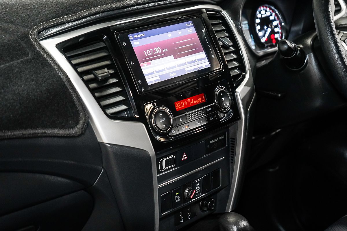 2022 Mitsubishi Triton GLX+ MR 4X4