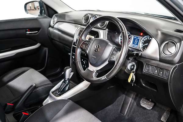 2016 Suzuki Vitara RT-S LY