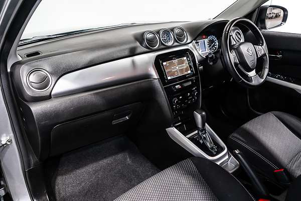 2016 Suzuki Vitara RT-S LY