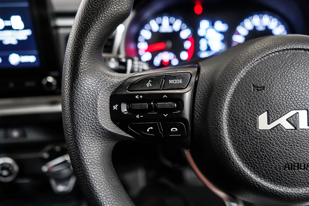 2022 Kia Rio S YB