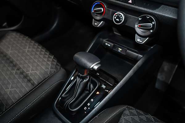 2022 Kia Rio S YB