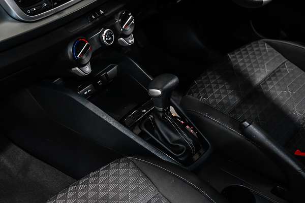 2022 Kia Rio S YB
