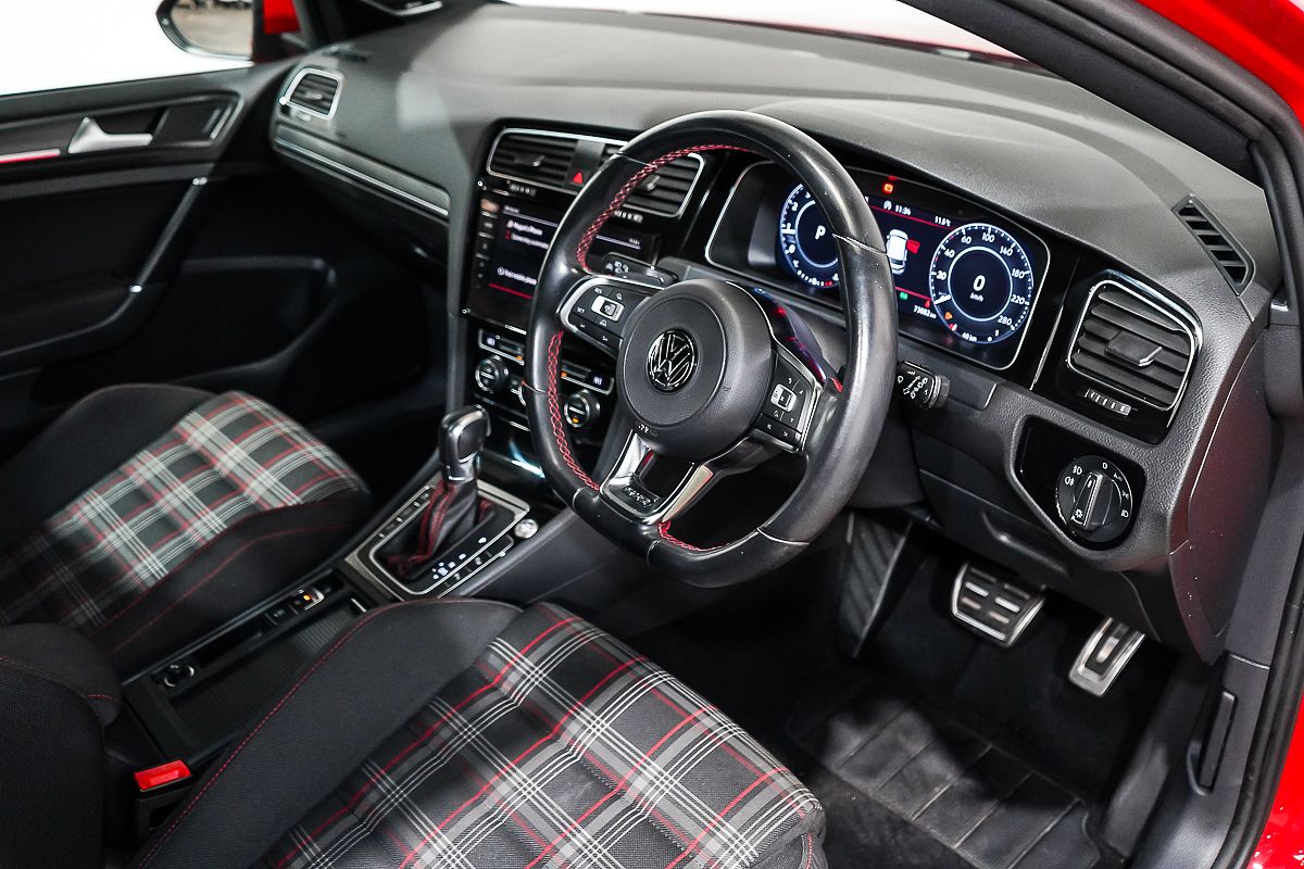 2018 Volkswagen Golf GTI 7.5