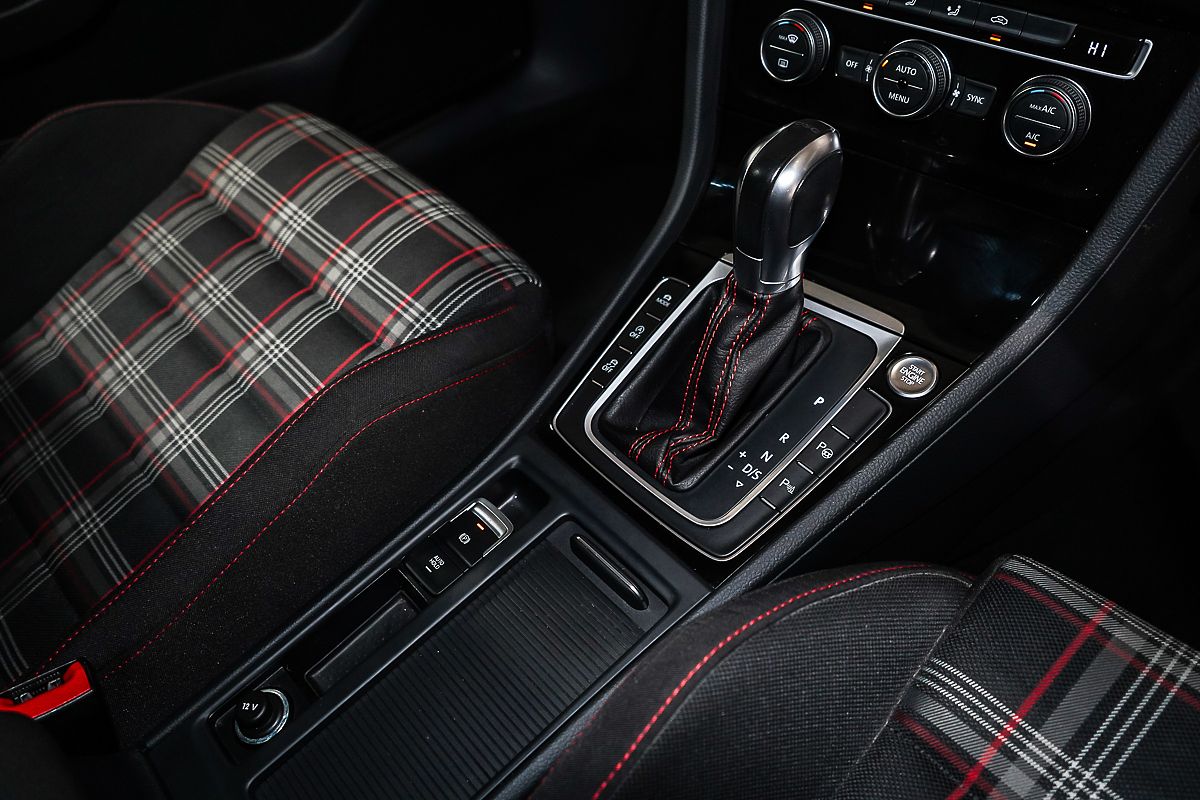 2018 Volkswagen Golf GTI 7.5