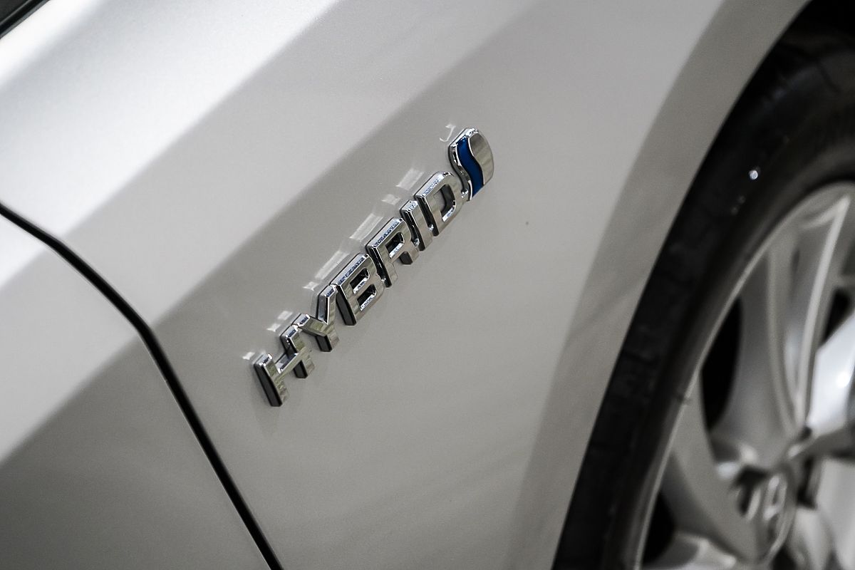 2018 Toyota Corolla Hybrid ZWE186R