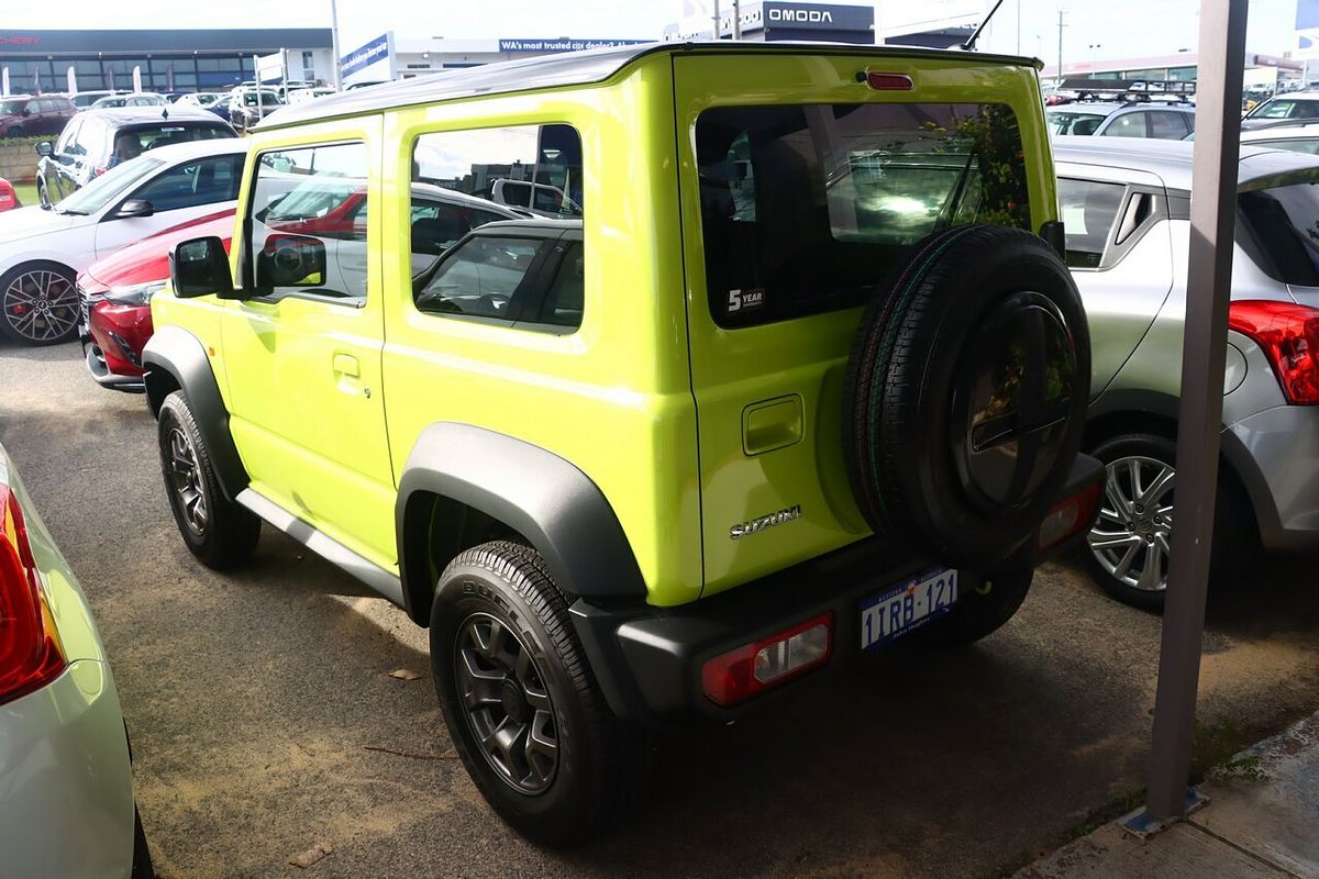 2022 Suzuki Jimny GLX GJ