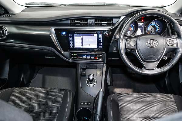 2018 Toyota Corolla Hybrid ZWE186R