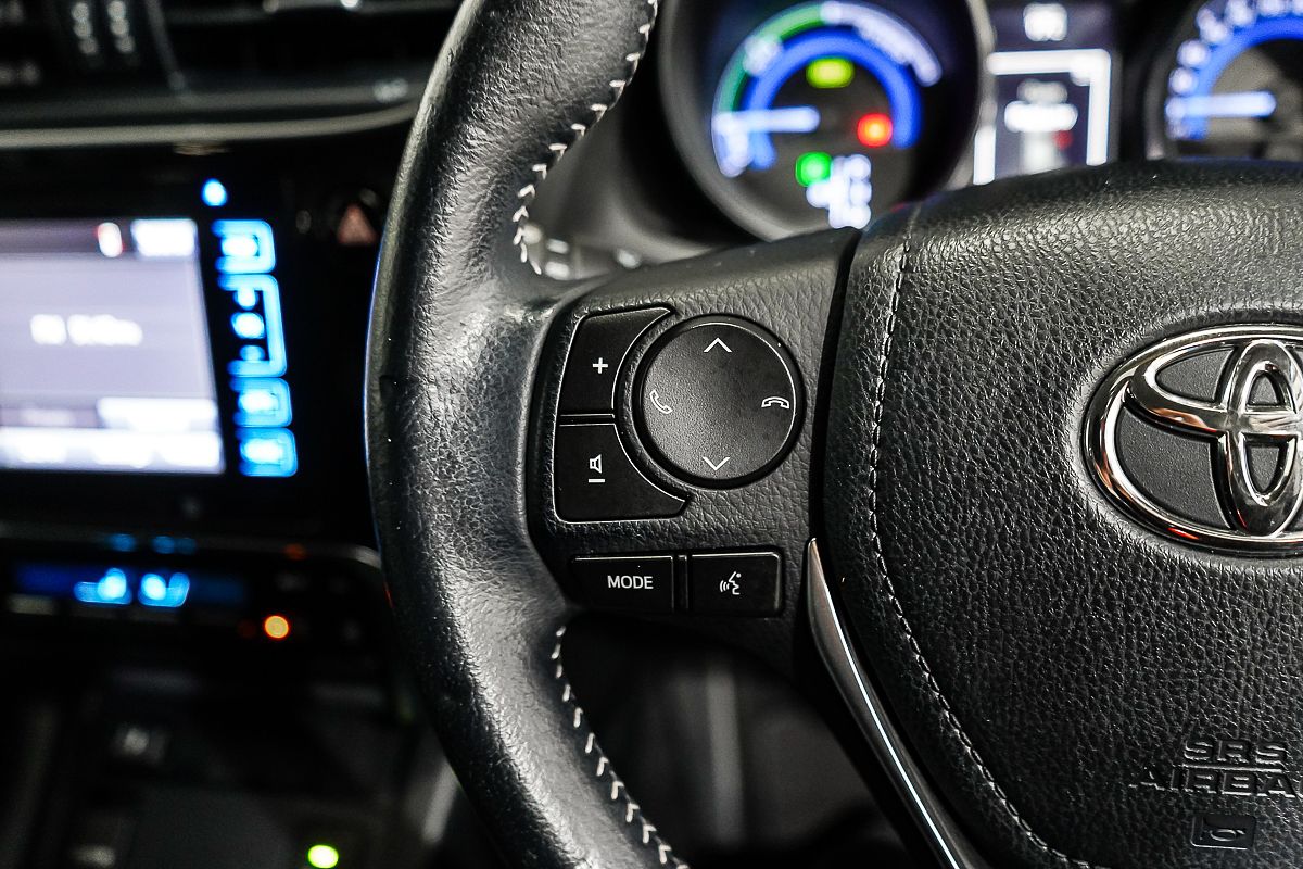 2018 Toyota Corolla Hybrid ZWE186R