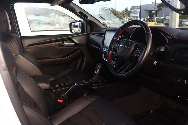 2023 Isuzu D-MAX X-TERRAIN 4X4